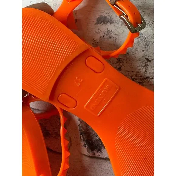 Valentino Garavani Rockstud Jelly Ankle Strap sandals Orange size 37 pre loved - Picture 9 of 9